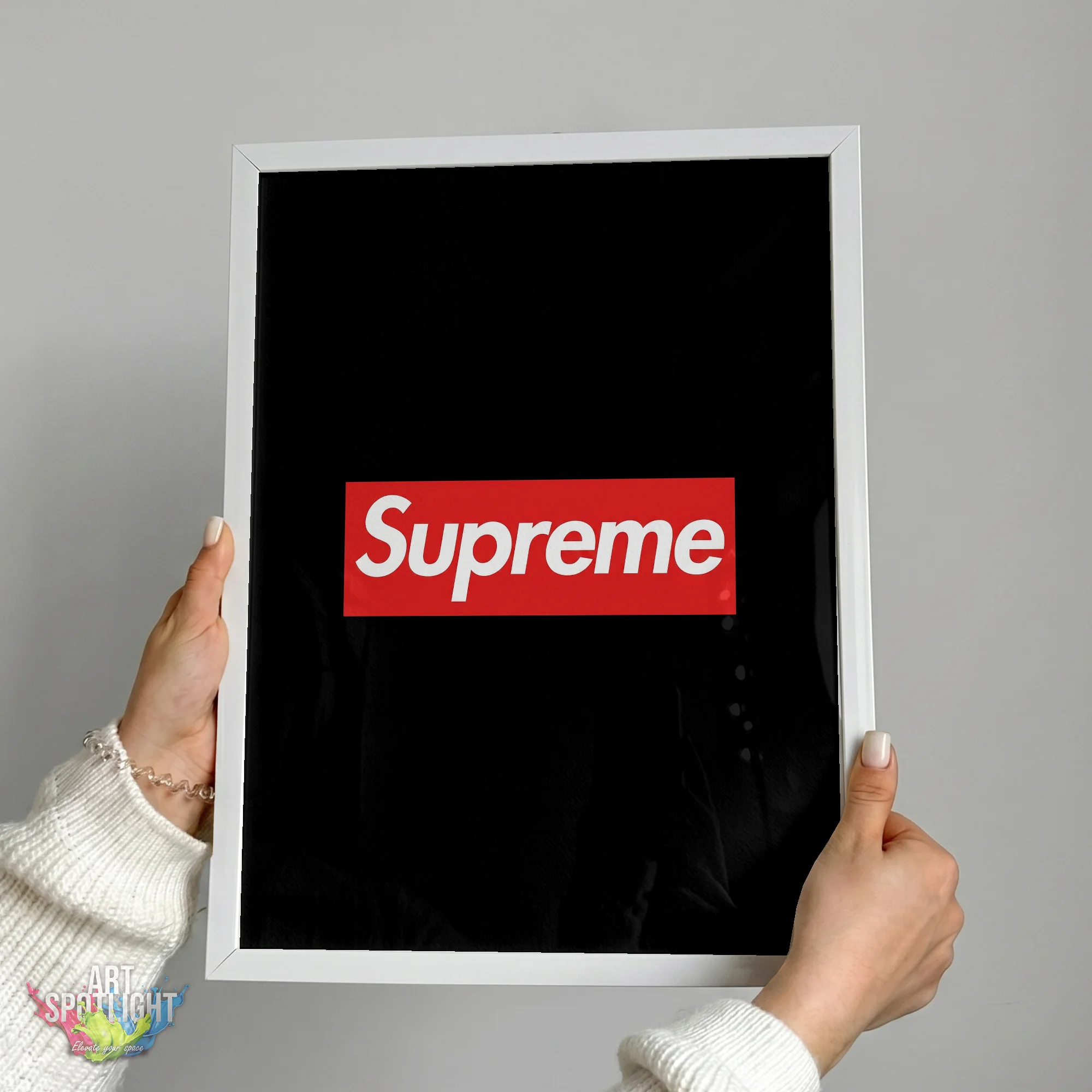 SUPREME RED BOX LOGO