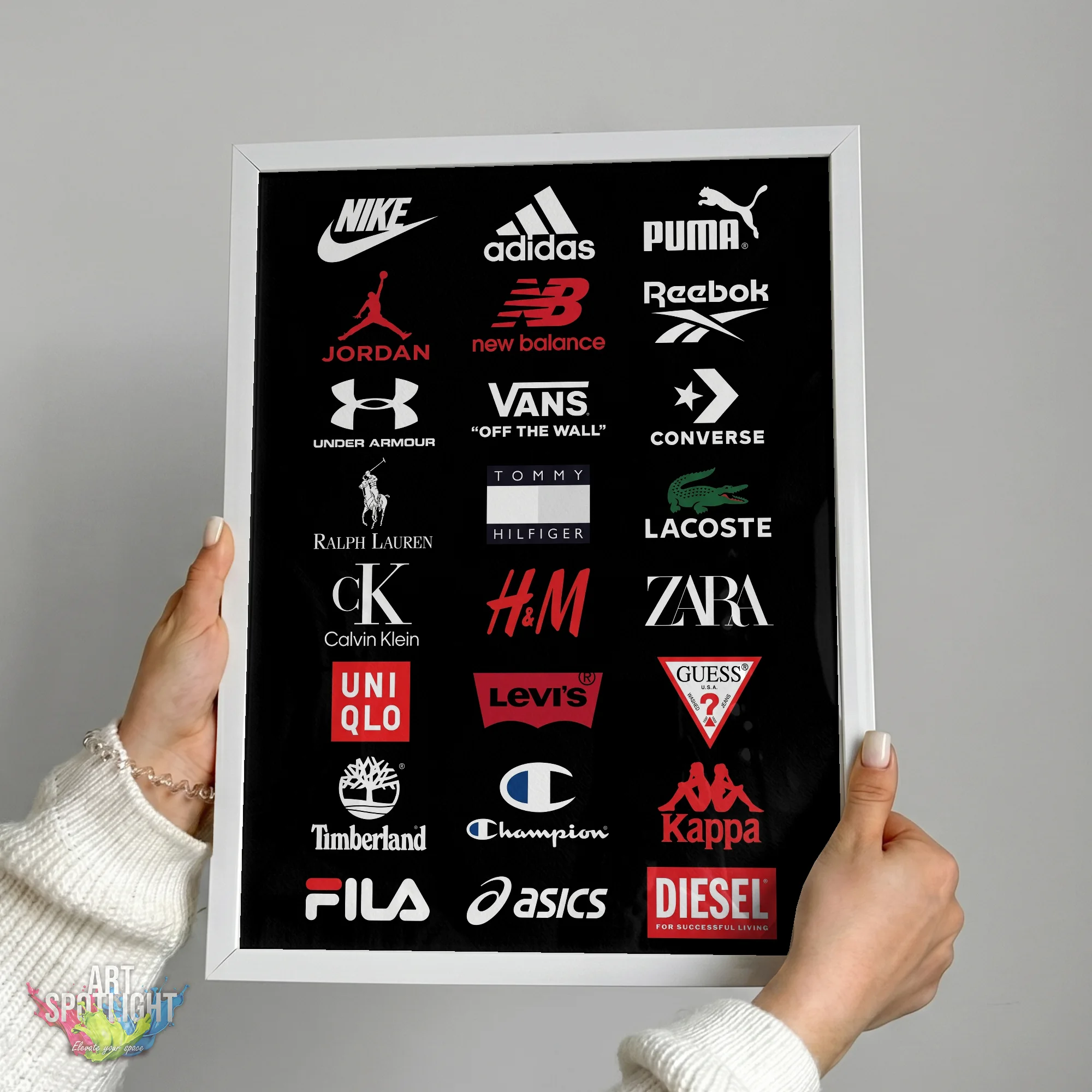 FASHION AND SPORTSWEAR LOGOS