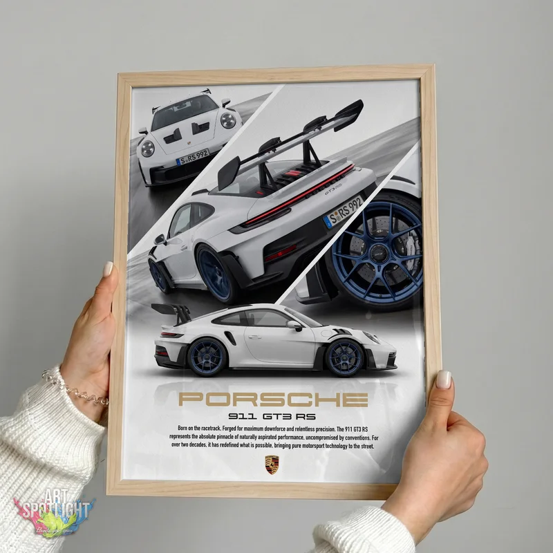 WHITE PORSCHE 911 GT3 RS