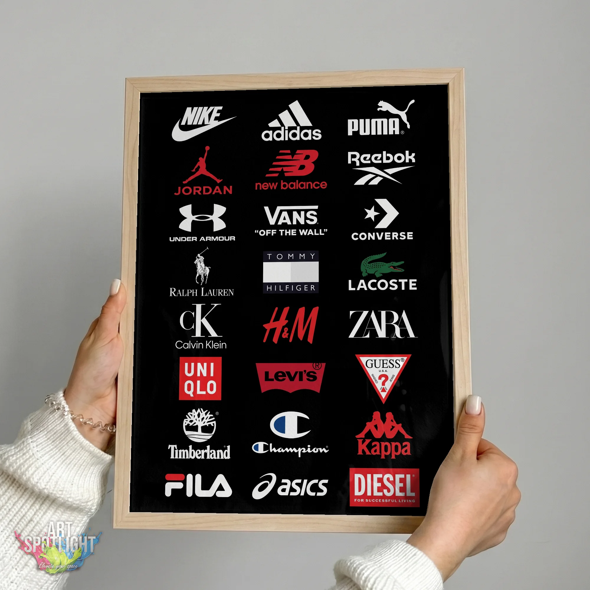 FASHION AND SPORTSWEAR LOGOS