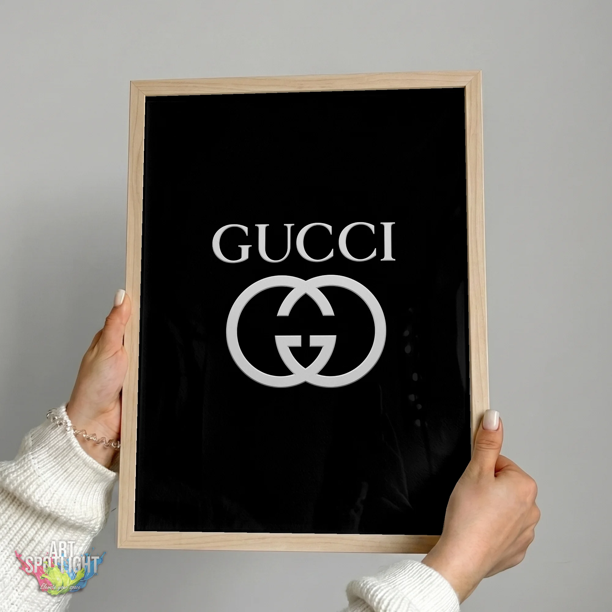 GUCCI SILVER LOGO