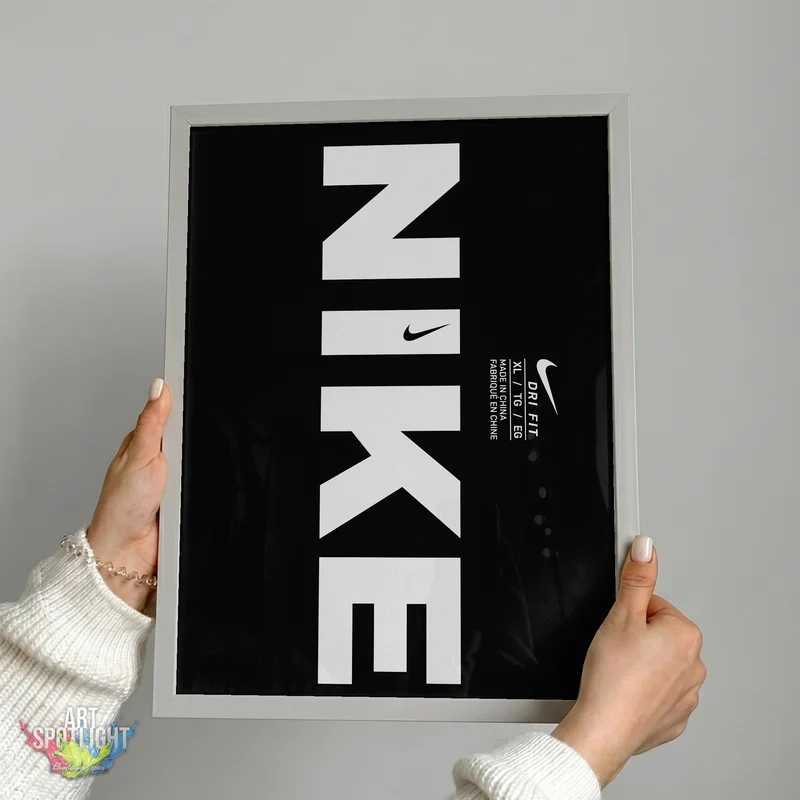 NIKE VERTICAL TYPOGRAPHY