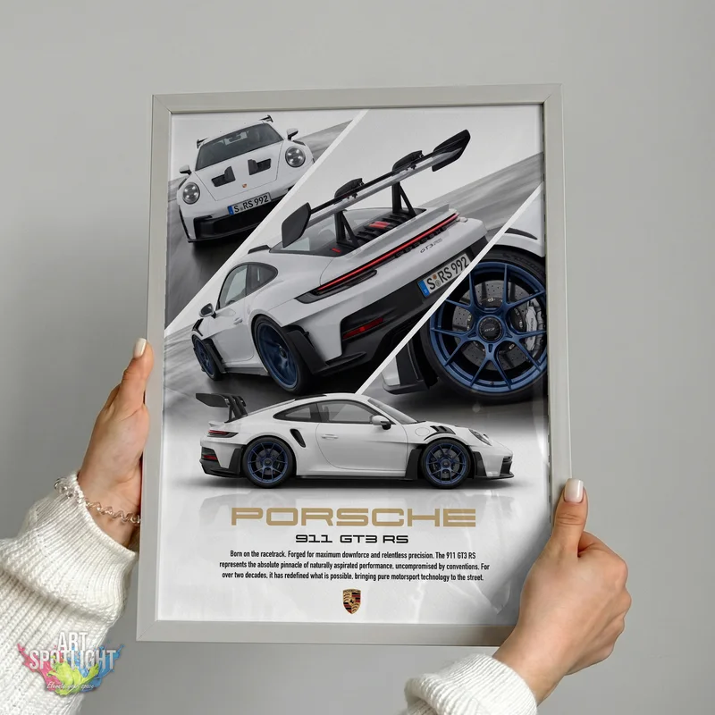 WHITE PORSCHE 911 GT3 RS