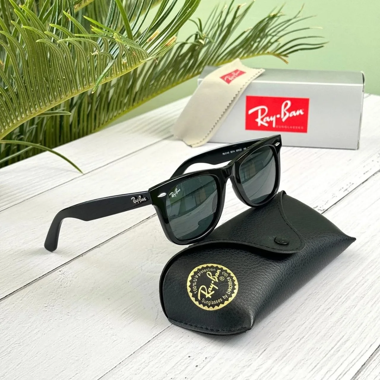 Lunettes  WAYFARER