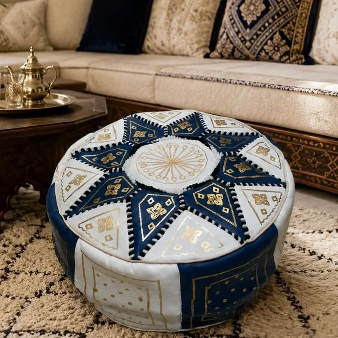 Pouf en Cuir Marocain Artisanal Blanc et Bleu