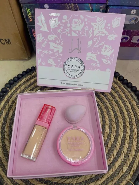 بكج يارا الوردي 3 في 1 (Yara Box):**​🌸 فوانديشن يارا: تغطية ناعمة وخفيفة تمنح بشرتكِ إشراقة طبيعية ولمسة حيوية طوال اليوم.*