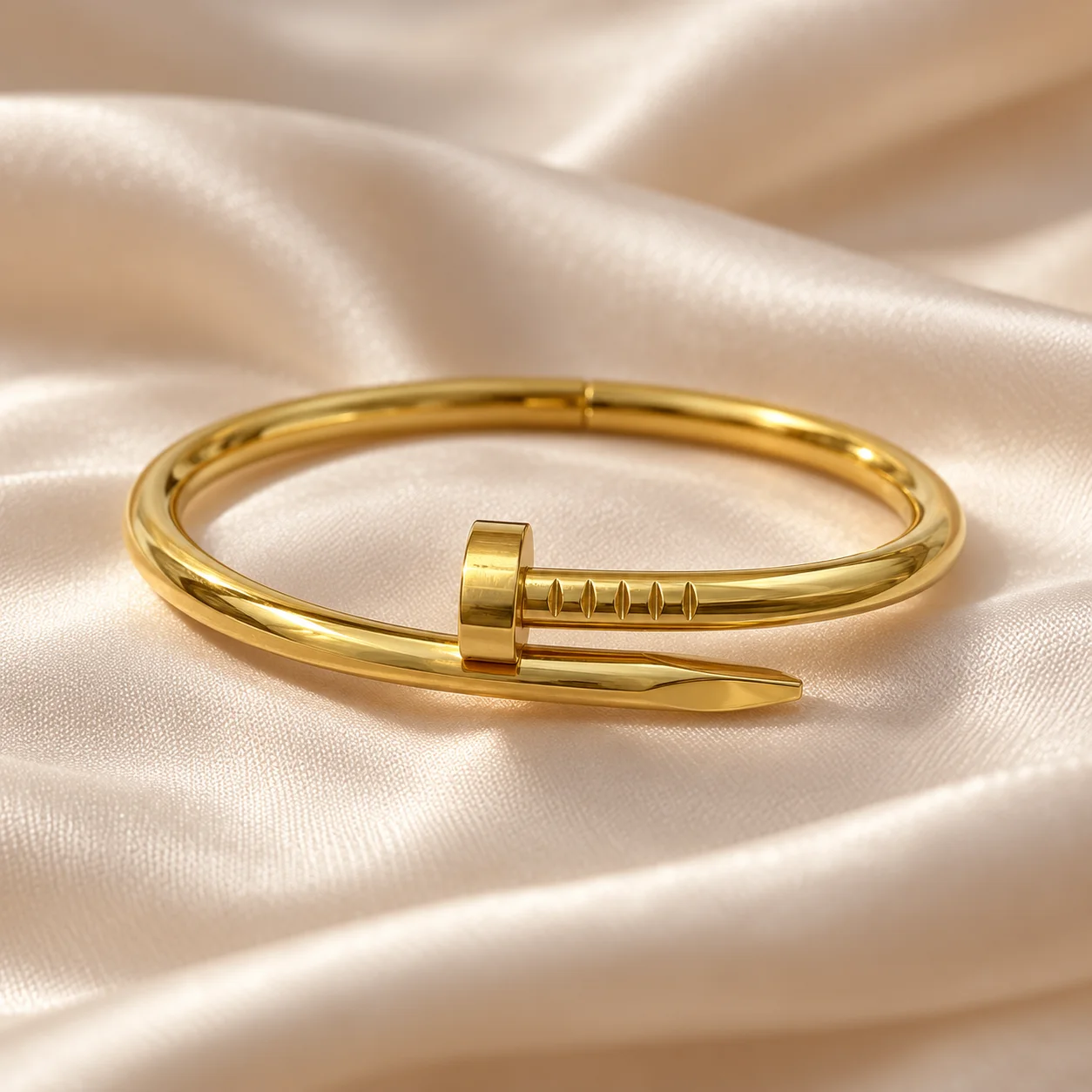 Bracelet Clou Doré