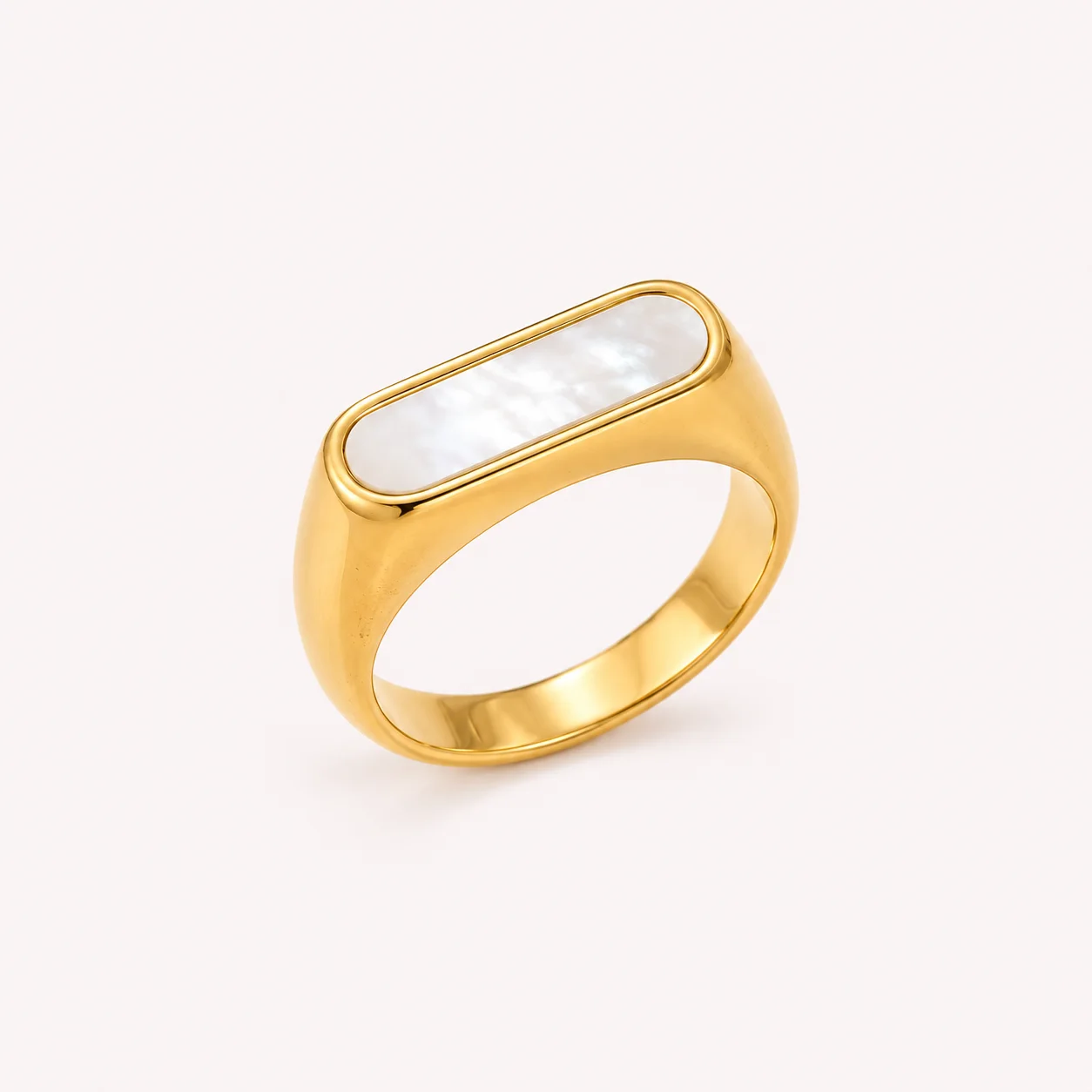 Bague Chevalière Dorée à Effet Nacré