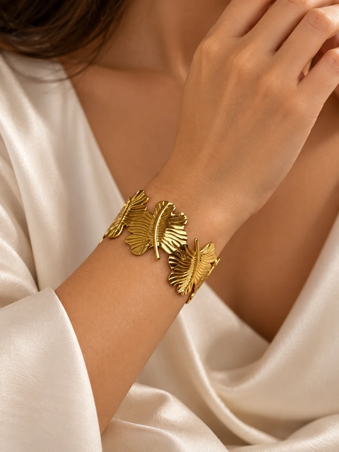 Bracelet Feuilles Dorées Ajustable