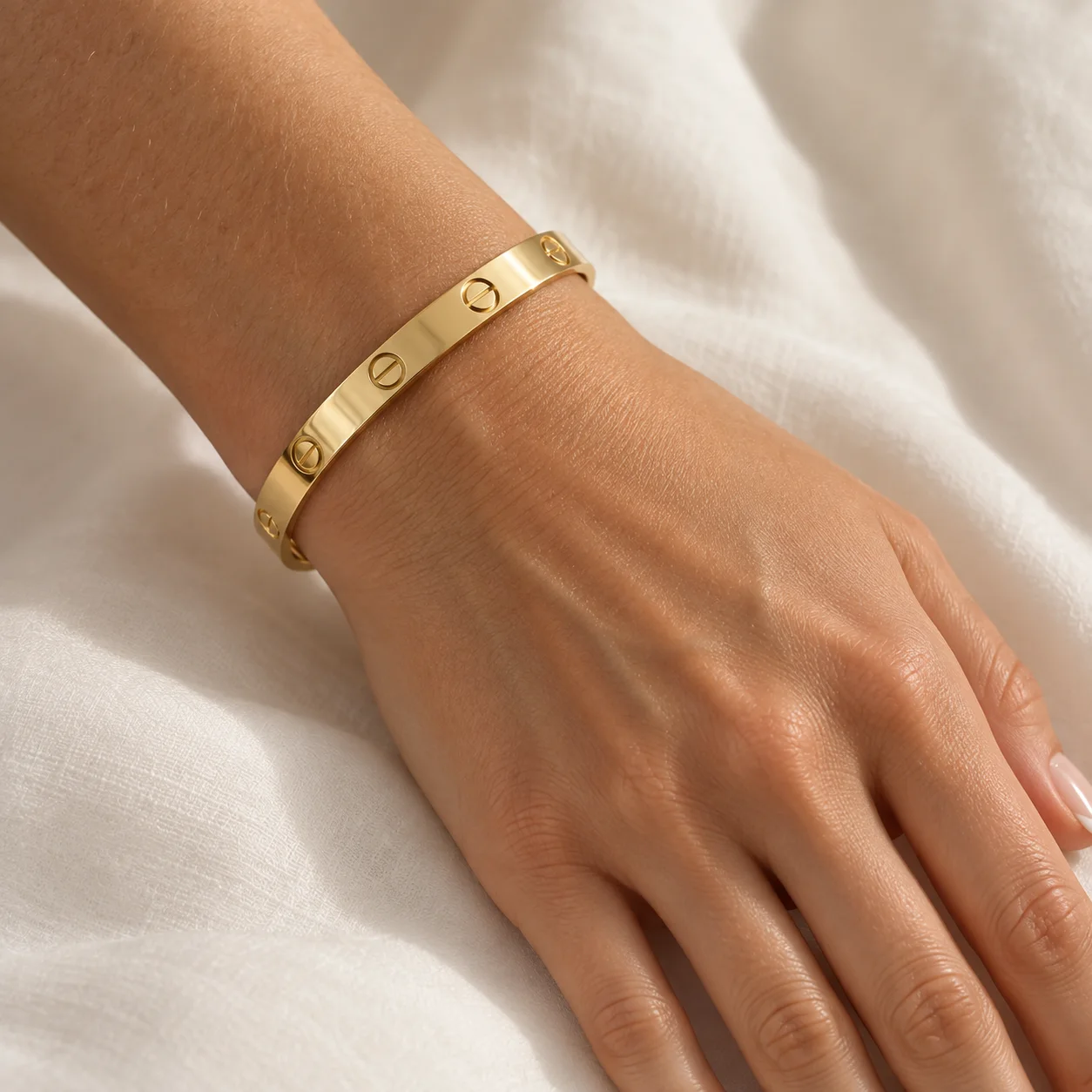 Bracelet Jonc Doré à Motifs Vis
