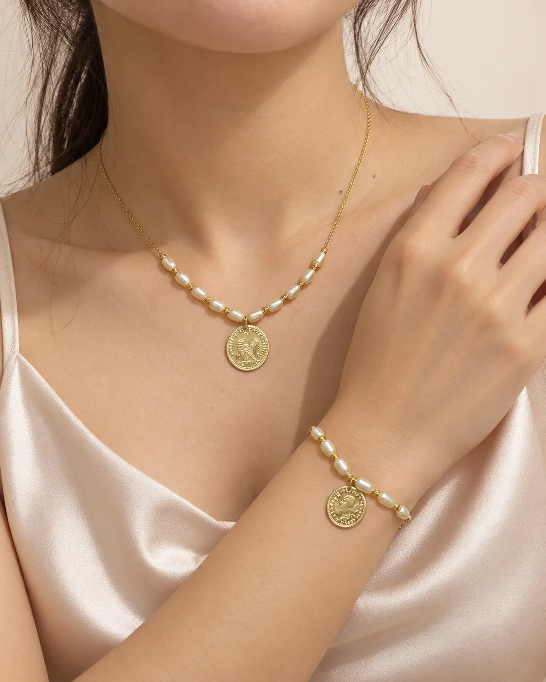 Ensemble Perles & Médaillon Impérial