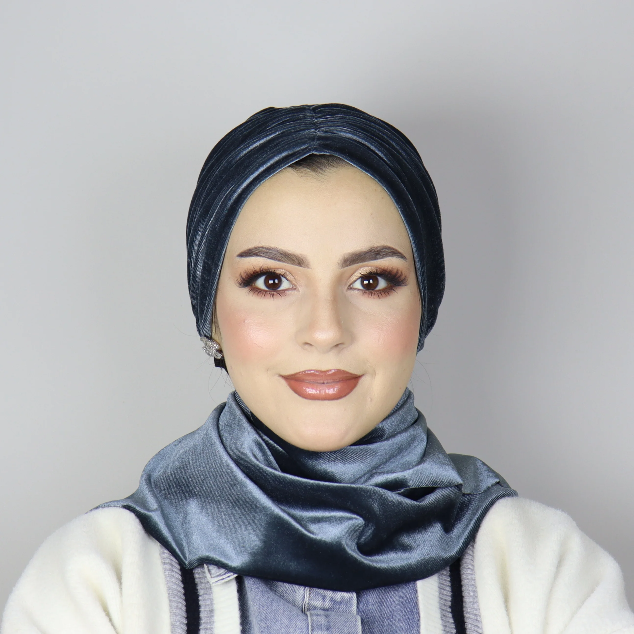 Turban Châle Hiver en Velours Haut de Gamme Ajustable - Fermeture Aimantée