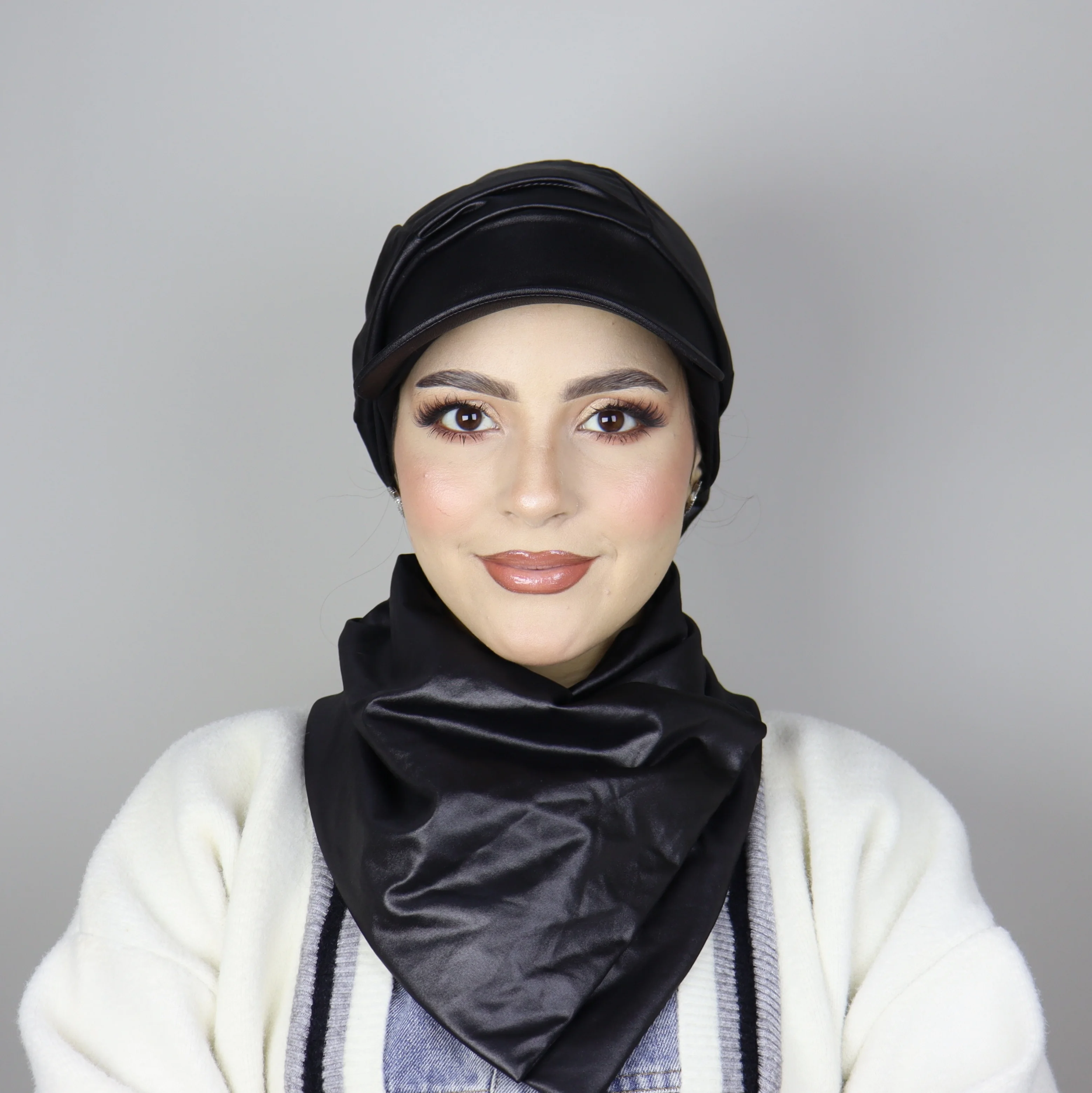 Béret Casquette Ajustable Effet Cuir avec Cache-Cou