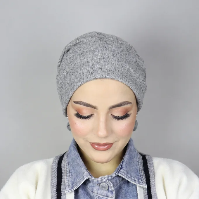 Béret en Laine – Ajustable à Nouer