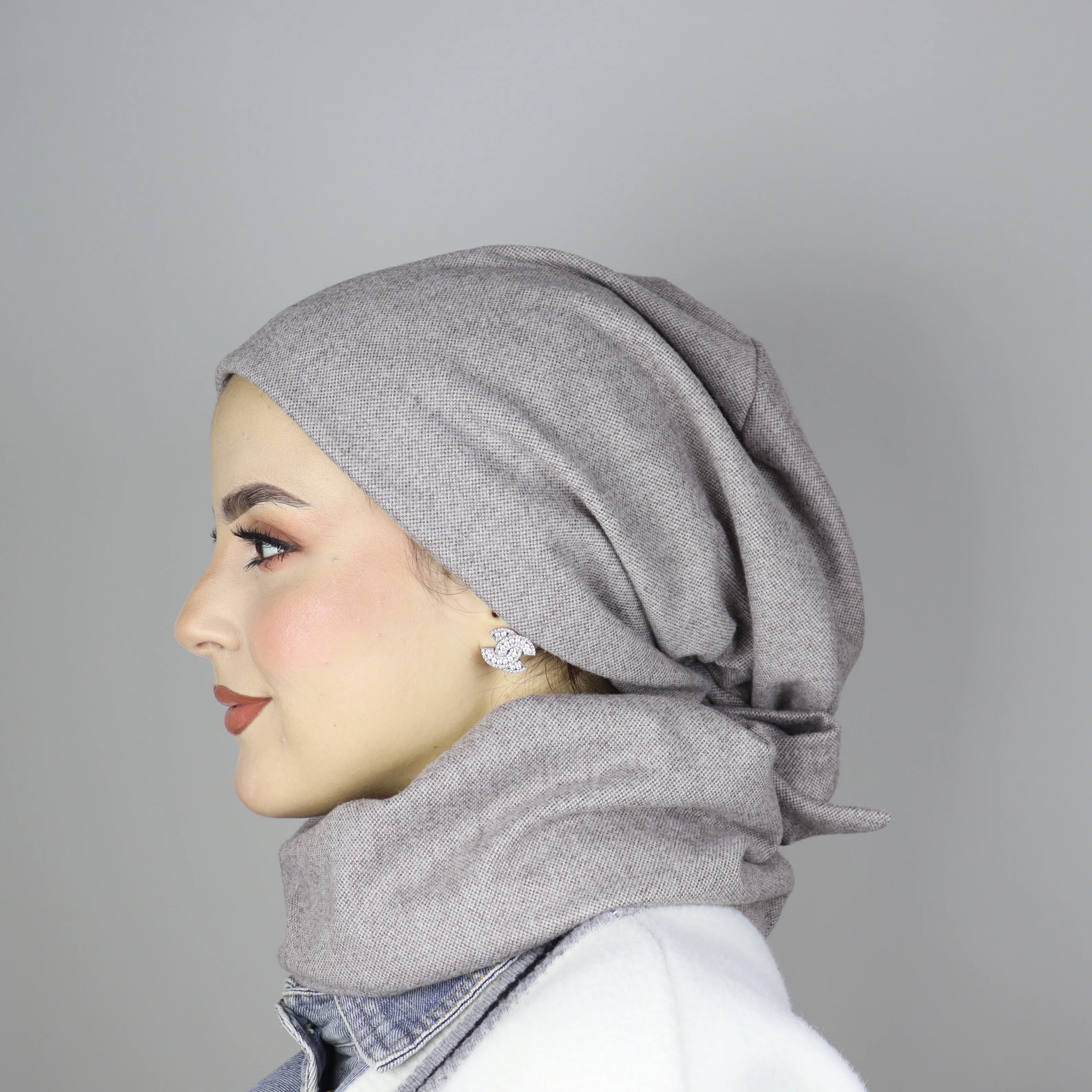 Béret en Laine – Ajustable à Nouer