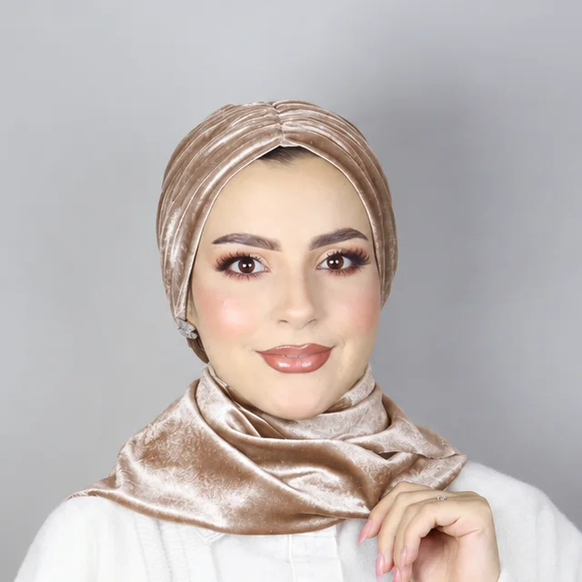 Turban Châle Hiver en Velours Haut de Gamme Ajustable - Fermeture Aimantée