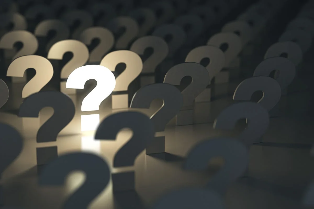 ❓ الأسئلة الشائعة (FAQ) – كلشي لي خاصك تعرفه