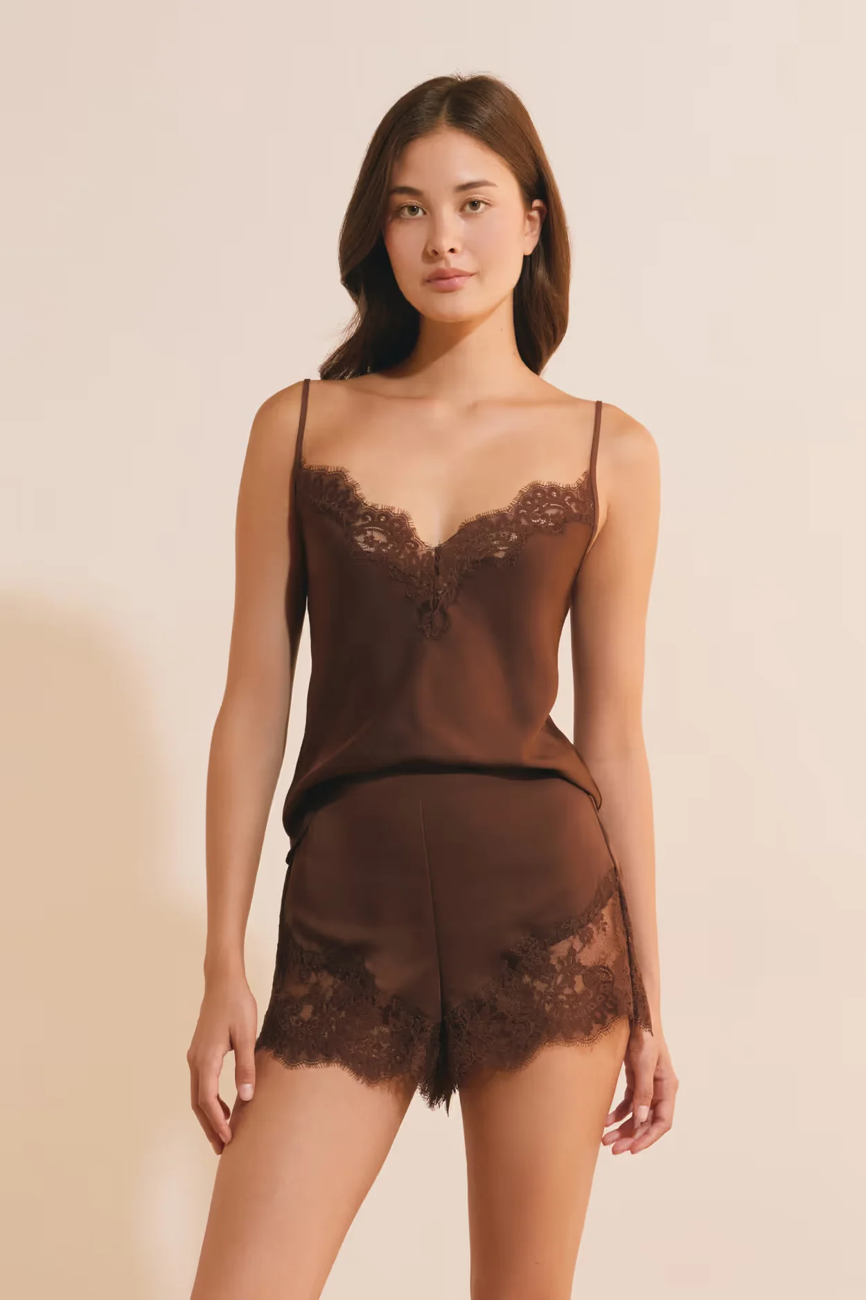 Short de pyjama avec dentelle