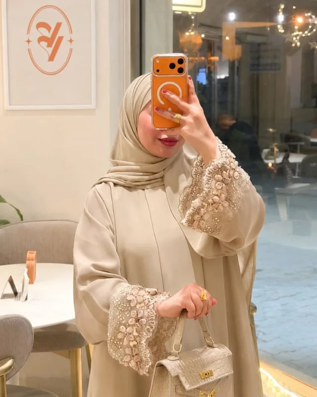 عباية زوم