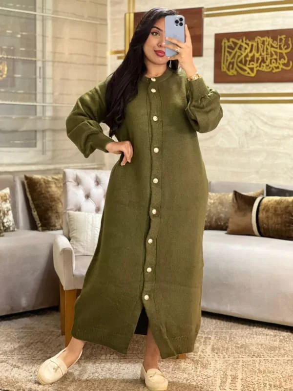 كسوة تريكو طويلة بالأزرار
