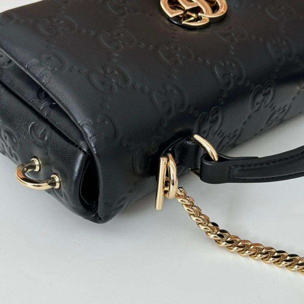 الاستثمار في إطلالتكِ.