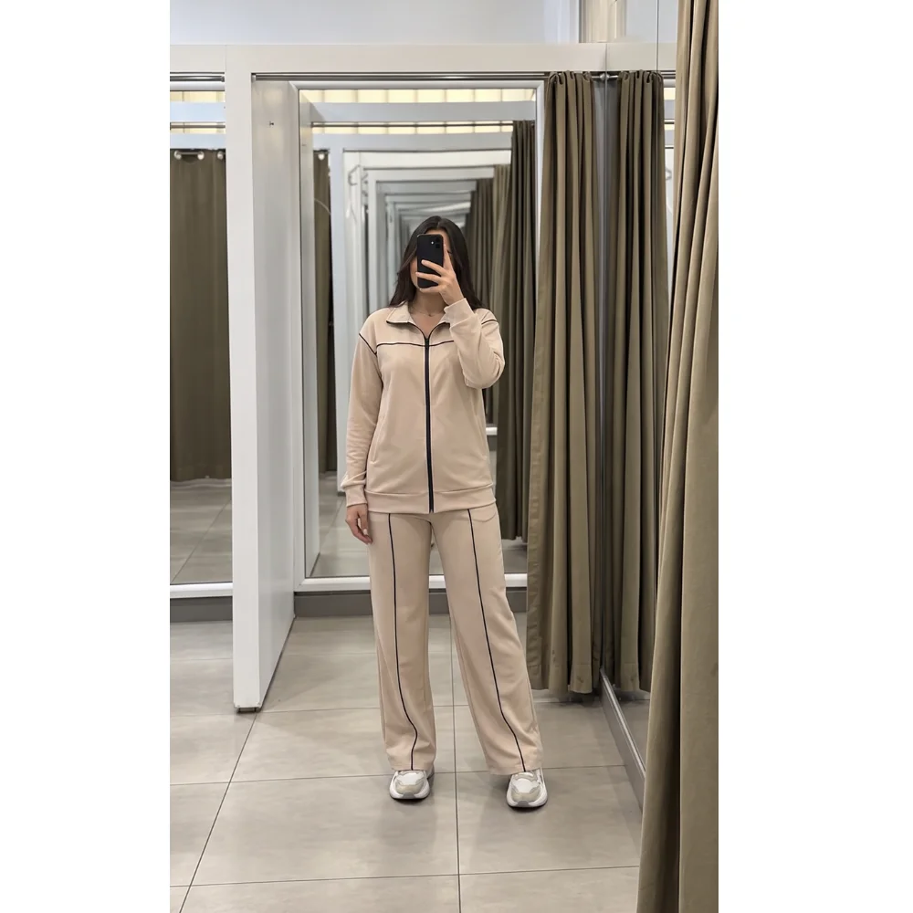 Set Alora