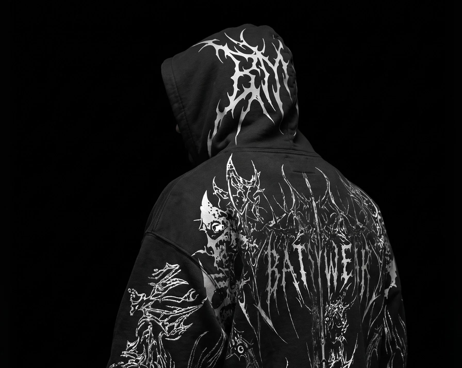 VAMPIRE OVERSIZED HOODIE
