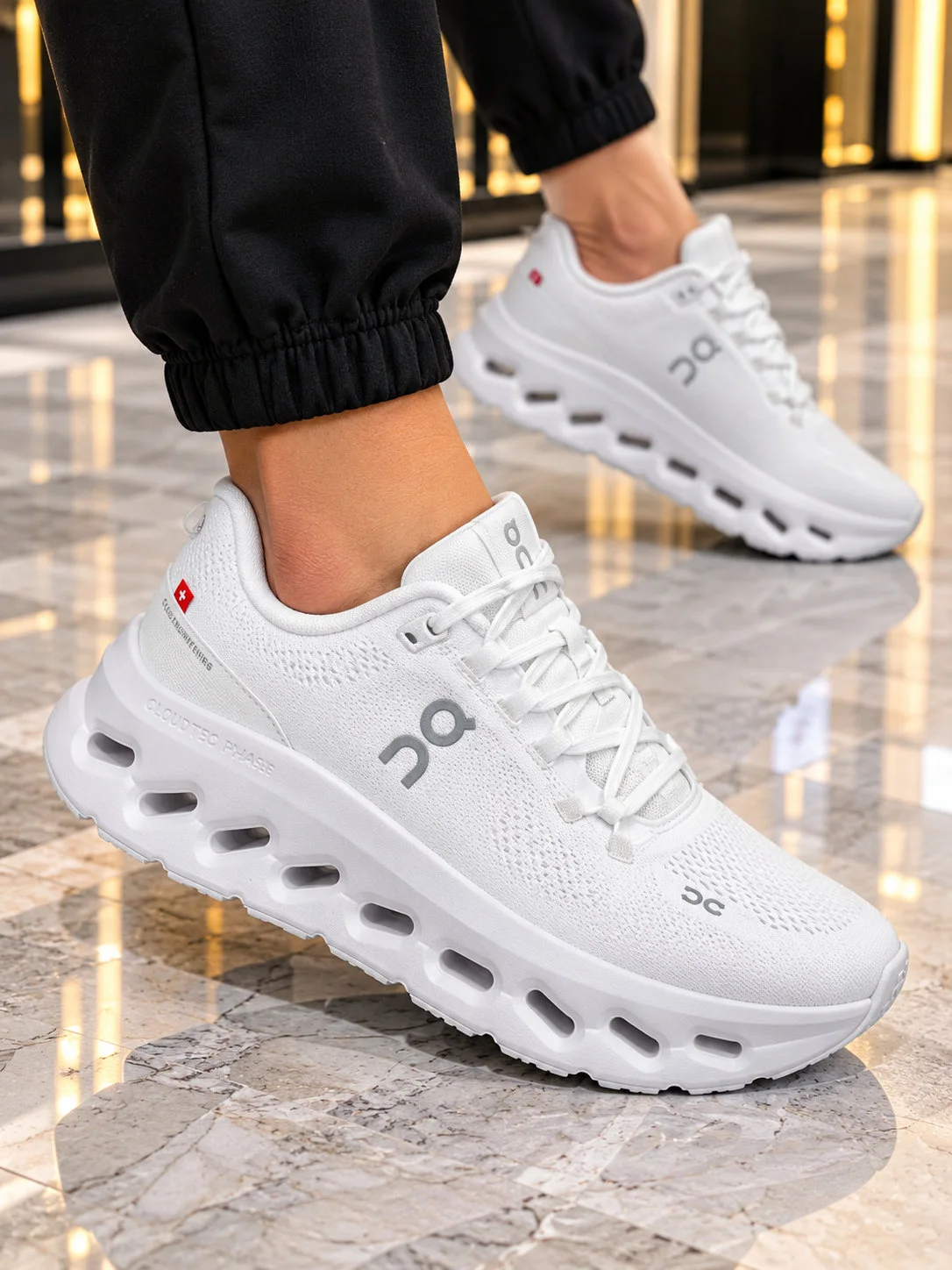 CloudStyle Sneakers 👟