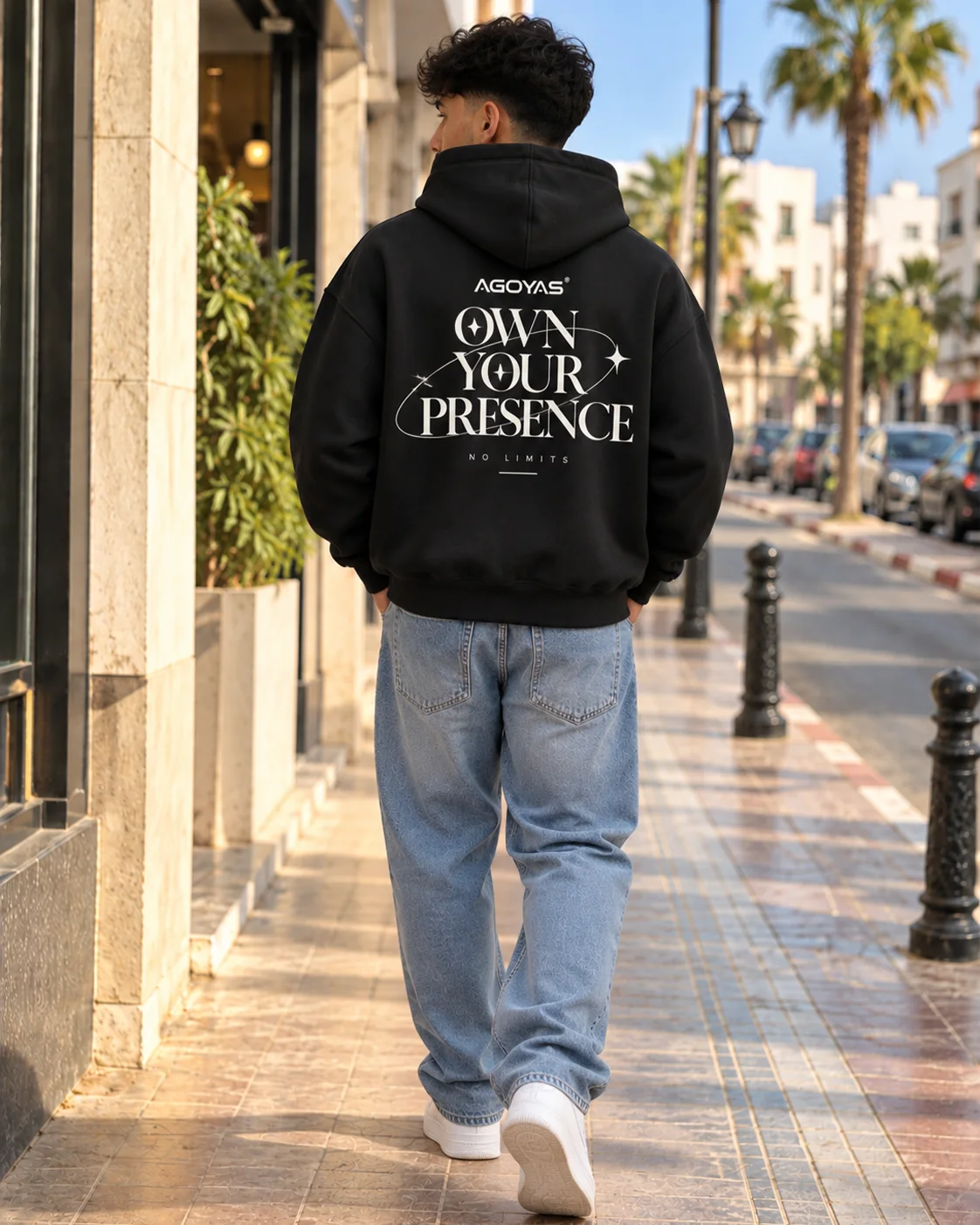 Sweat à capuche AGOYAS Noir — Own Your Presence
