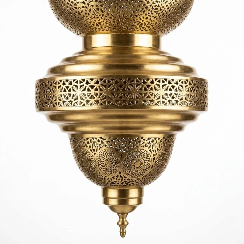 Handmade Moroccan Brass Ceiling Lamp*   Bring the magic of Morocco into your home with this authentic brass pendant light مصباح سقف نحاس مغربي صناعة يدوي (copy)