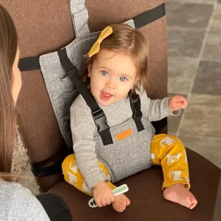 Ceinture de Sécurité pour Chaise Haute Bébé: Maintenez Bébé en Toute Sécurité à Table