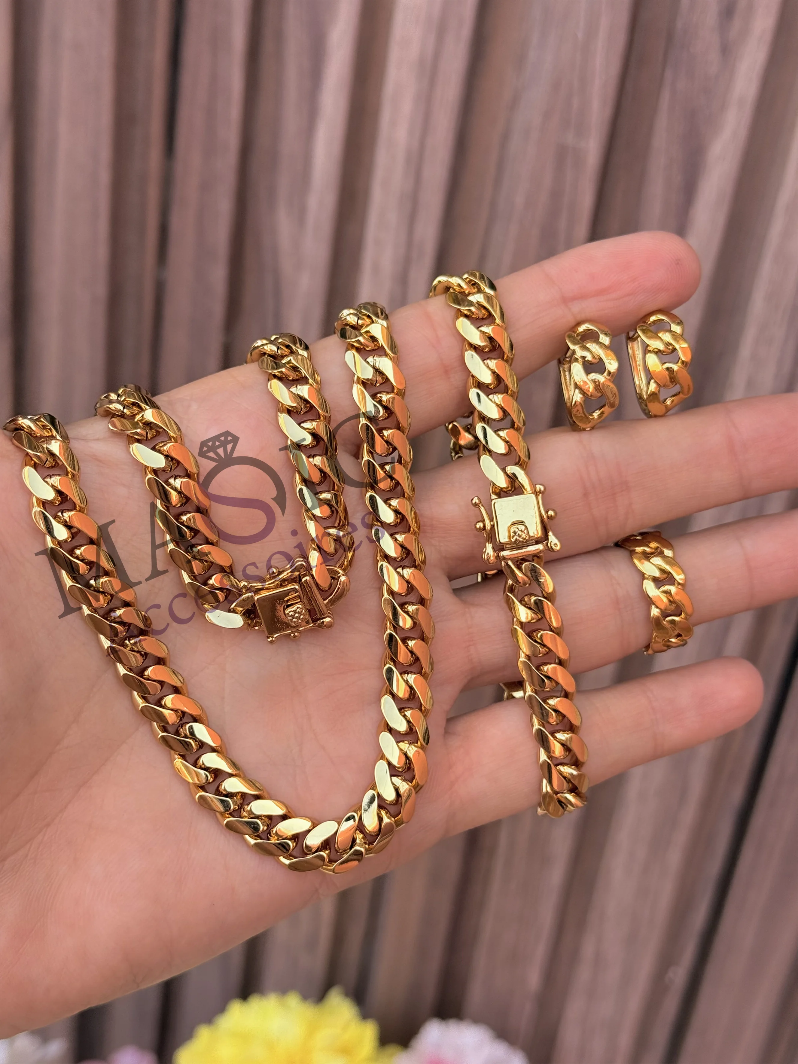 Ensemble collier + gourmet + bague et boucles inoxydable