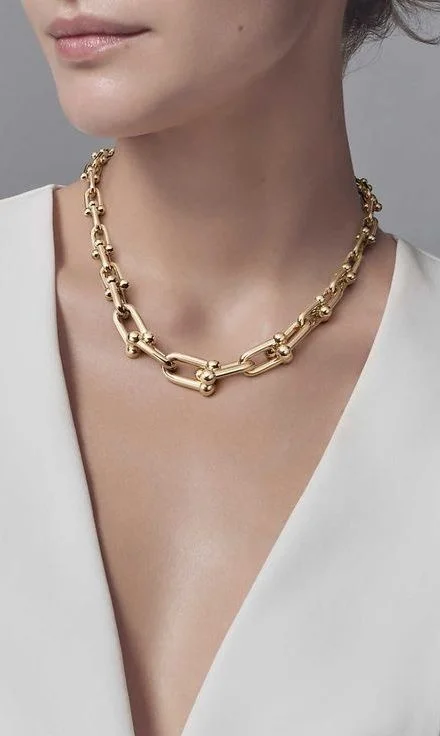 الأسئلة الشائعة