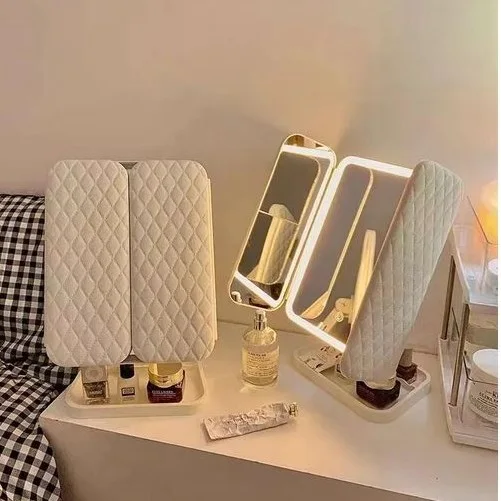 Miroir Cosmétique LED avec Éclairage – Miroir Pliable 3 Volets, Contrôle Tactile et Angle Ajustable pour Maquillage