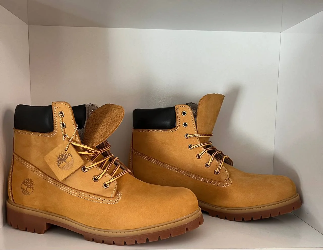 timberland orange