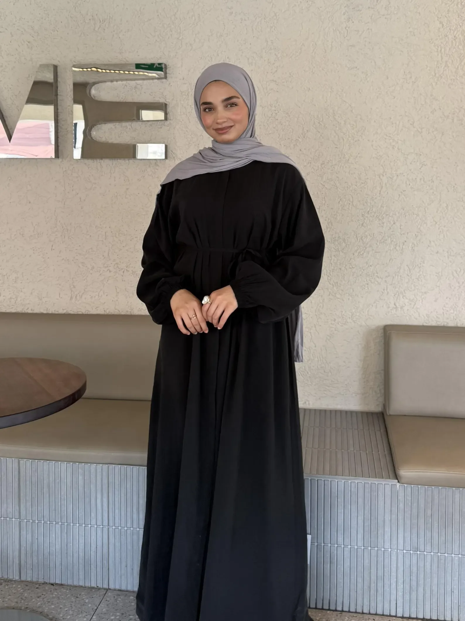 عباية شرعية أنيقة بحزام الخصر