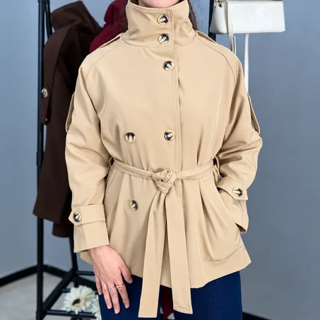 Trench Coat Court Élégant avec Ceinture – Collection Automne / Hiver