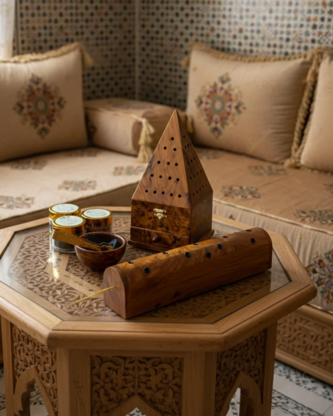 باك المبخرة الفاخرة الخشبية – طقم متكامل لتعطير المنزل بأناقة